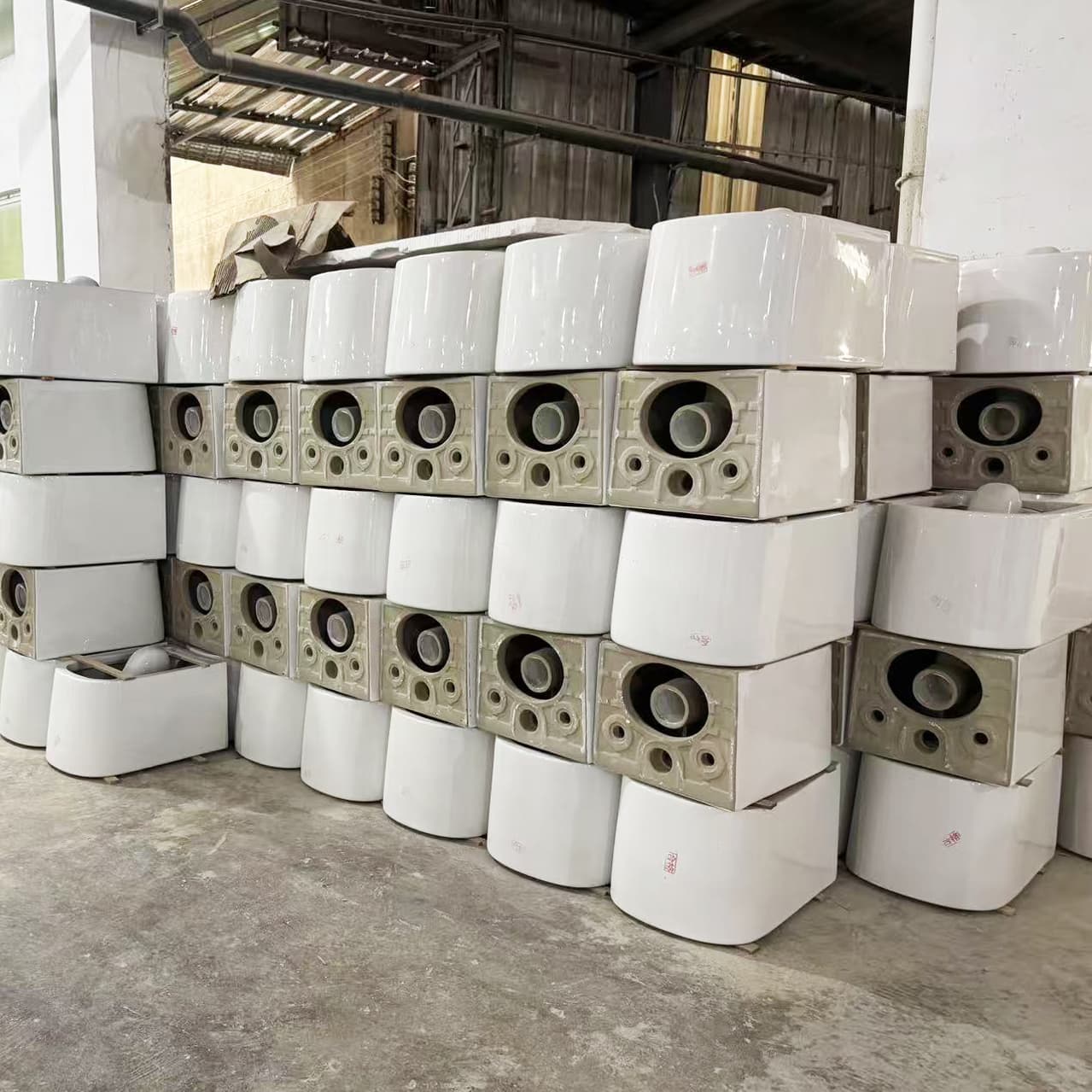 Prepared toilet bodies in the factory